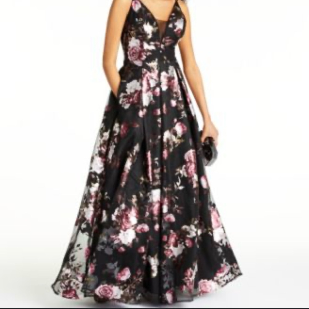 Crystal Doll Fall Rose Foil Printed Full Length Chiffon Ball Gown Junior Size 3